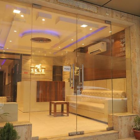 Nh Skye Suites Neu-Delhi Exterior foto