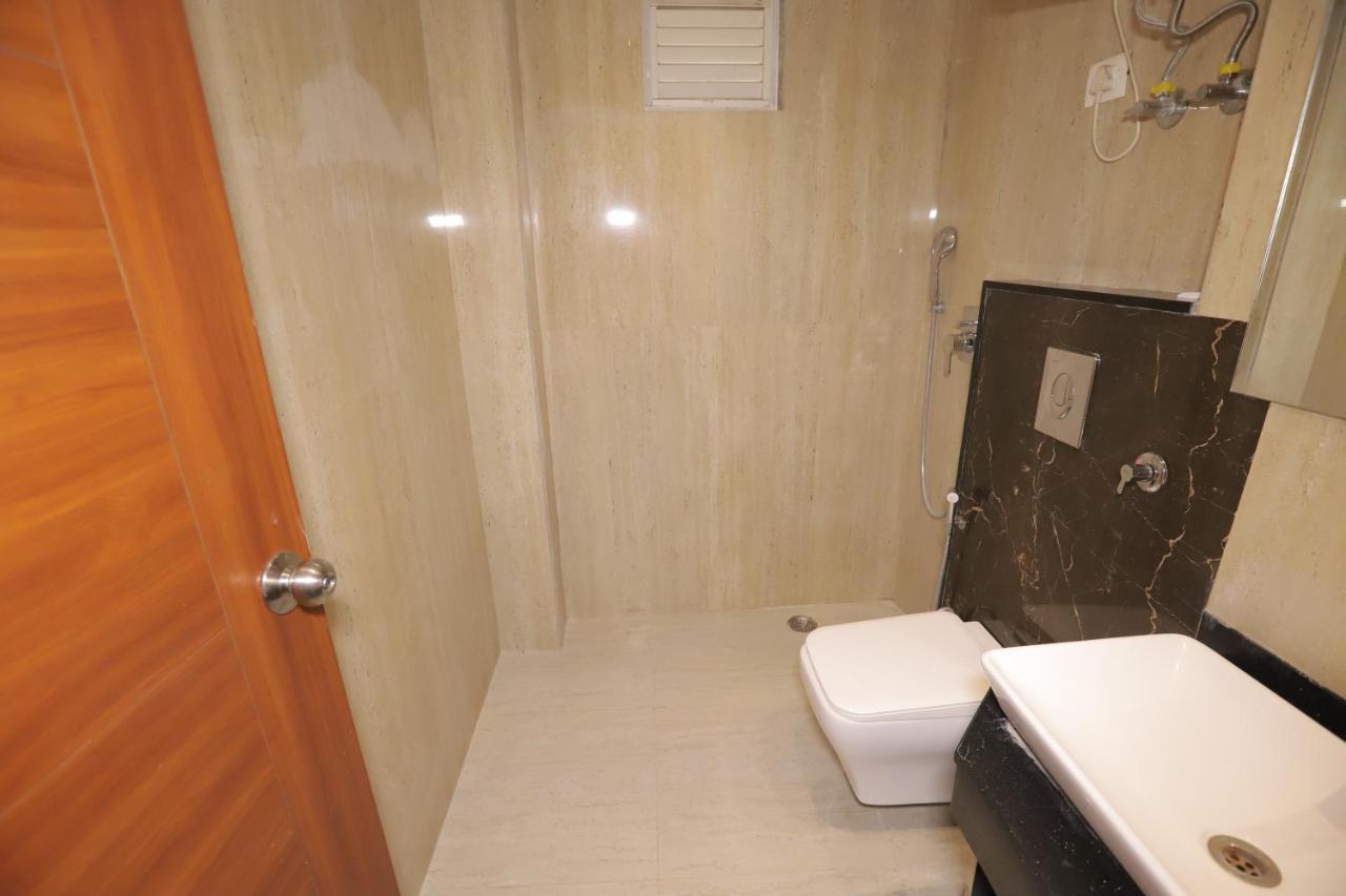 Nh Skye Suites Neu-Delhi Exterior foto